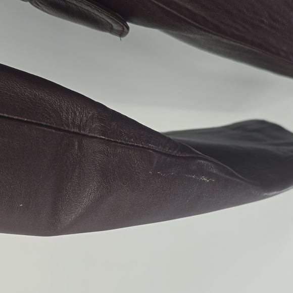 Vintage Deep Burgundy Leather Coat with Fur Collar And Pockets - Picture 10 of 16